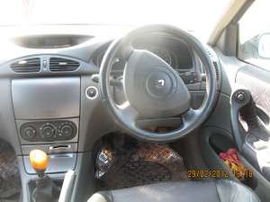 vand renault laguna 2002