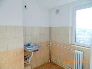 BACAU,  VAND GARSONIERA CONFORT 1 SPORIT,  ZONA GARII
