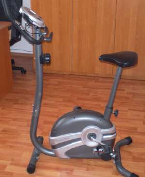 Bicicleta magnetica Body Sculpture