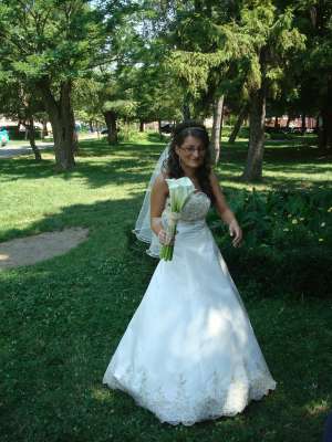 vand rochie de mireasa