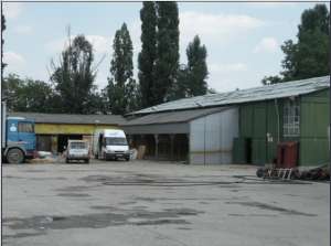 Inchiriez hala,   birouri,   magazin