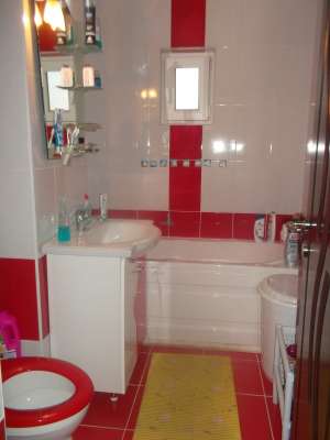 Apartament 2 camere,   finisat,   zona Bradet