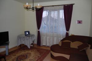 Vand Casa pe str. Mestesugarilor,         Oradea