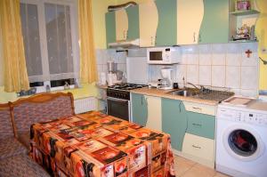 Vand Casa pe str. Mestesugarilor,         Oradea