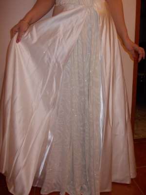 Vand rochie de mireasa Gabriela de Luca