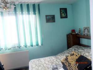 BACAU,  VAND APARTAMENT CU 2 CAMERE PE NARCISA