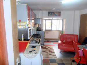 VAND APARTAMENT 2 CAMERE DECOMANDAT DE LUX IN BACAU,  ZONA NORD