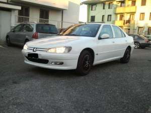 dezmembrez peugeot 406 motor 2000 hdi
