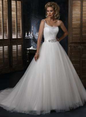 Rochie mireasa model Maggie Sottero