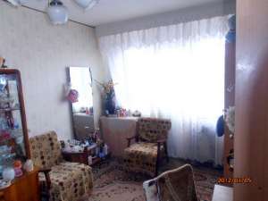 BACAU,  VAND APARTAMENT CU 2 CAMERE SEMIDECOMANDATE,  PE CORNISA BISTRITEI