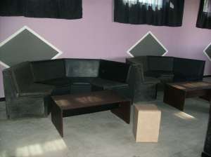 vand canapele club bar