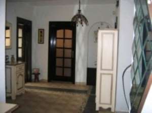 Vila la Pipera de vanzare stil Brancovenesc 5 camere