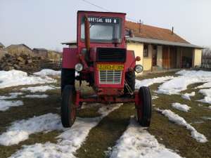 vand tractor u650
