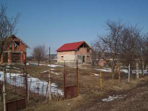 VAND   CASA IN CAMPIA TURZII