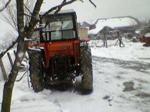 Vind Tractor Fiat 78 cp DTC Import