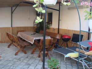 Vand casa duplex Floresti