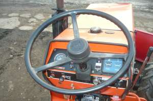 vand tractoras japonez hinomoto 4x4