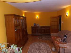 BACAU,  VAND URGENT APARTAMENT CU 2 CAMERE DECOMANDAT MODERN,  ZONA ENERGIEI � BILLA MIORITEI,  LA E