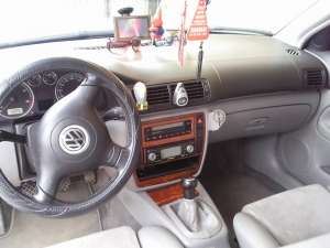 vand passat variant sau schimb cu auto mai mic ,  golf 5 etc