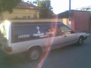 Volvo 744 - Dric - 2200 de euro negociabil