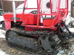 Tractor U445 sv