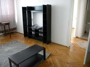 Particular inchiriez apartament 2 camere - zona Domenii