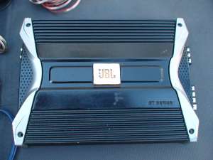 Amplificator JBL+ Subwoofer JBL + Cabluri montaj