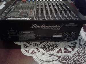 vand mixer amplificat de 2ori500w si un bas pasiv de 500w rms. se vand si separat