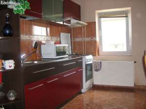 inchiriez apartament urgent