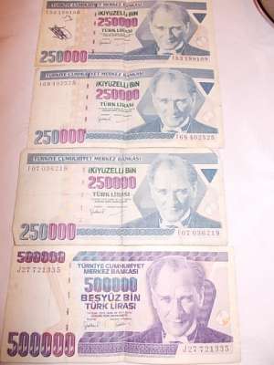 Vand 3 bancnote lire turcesti editia 1970 de 250.000 lire turcesti si o bancnota de 500.000 lire tur