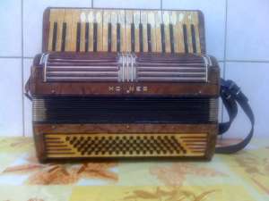 Vand Acordeon Hohner Verdi II