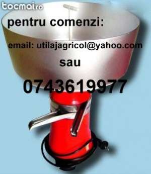 Separator de smantana centrifugal