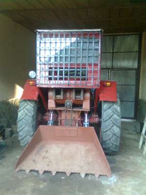 Tractor 650 echipat Forestier