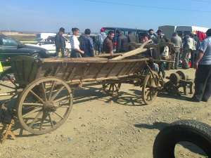 Vand Caruta De Epoca,  Confectionez la Comanda Trasuri
