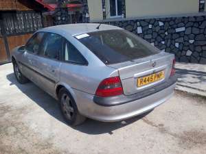 dezmembrez opel vectra b1 2.0 diesel