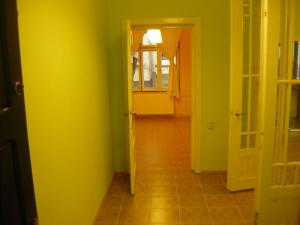 Inchiriez apartament 2 camere in VILA