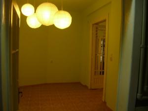 Inchiriez apartament 2 camere in VILA