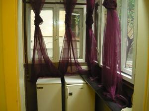 Inchiriez apartament 2 camere in VILA