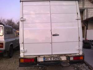 DEZMEMBREZ Mercedes-Benz Vario 614