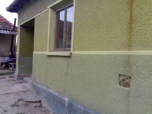 vand urgent casa 30 km de Oradea 18000 euro neg