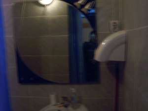 inchiriem camere duble