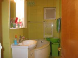 Apartament 2 camere de vanzare