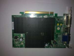 vand placa video Ati Radeon HD x1300/x1550 ,  256 mb ddr3 ,  128 bits............cine vrea sa imi de