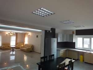 Inchirez Vila Ultra Lux 350 mp zona Bucium