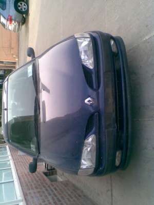 Dezmembrez Renault Megane Classic