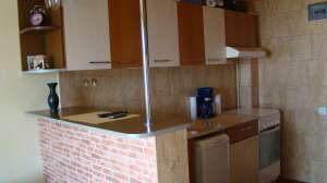 p.f. vand apartament 2 camere la mansarda