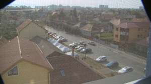 p.f. vand apartament 2 camere la mansarda