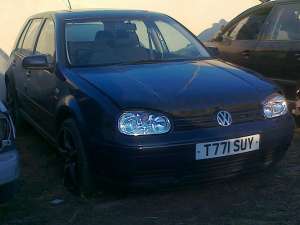 Dezmembrez VW GOLF 4