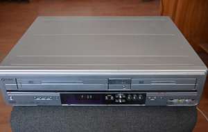 CAMERA VIDEO SONY SI JVC,  CD RW+VIDEO FUNAI