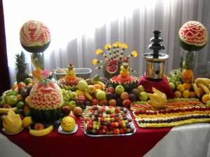 ORGANIZARE BUFET FRUCTE SI SCULPTURA FRUCTE